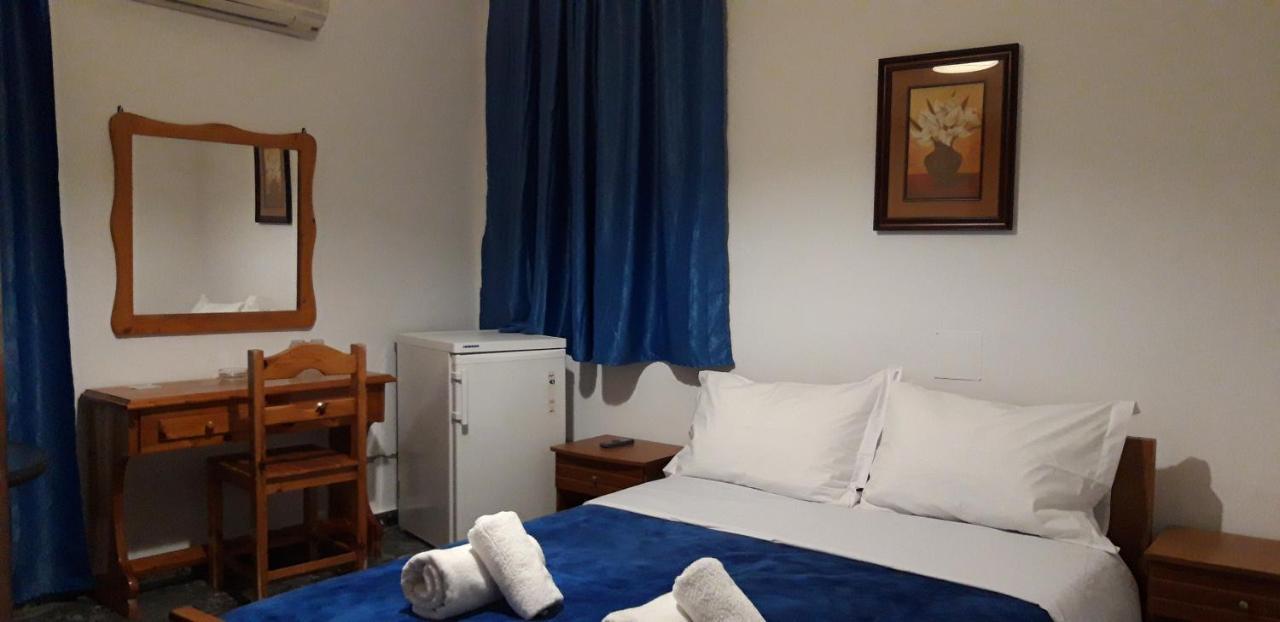 San Georgio Hotel Tsoútsouros Eksteriør billede