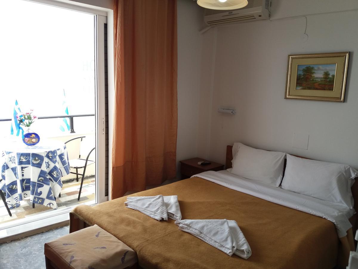 San Georgio Hotel Tsoútsouros Eksteriør billede